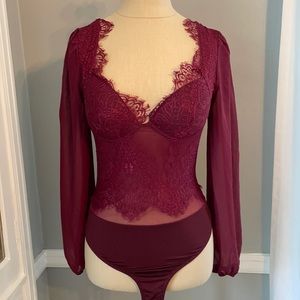 NWT Windsor Lace Bustier Long-sleeve Bodysuit